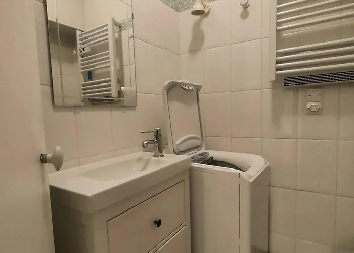 2/4 Pers Proche Centre Et Telecabine - Fr-1-234-334 Lejlighed